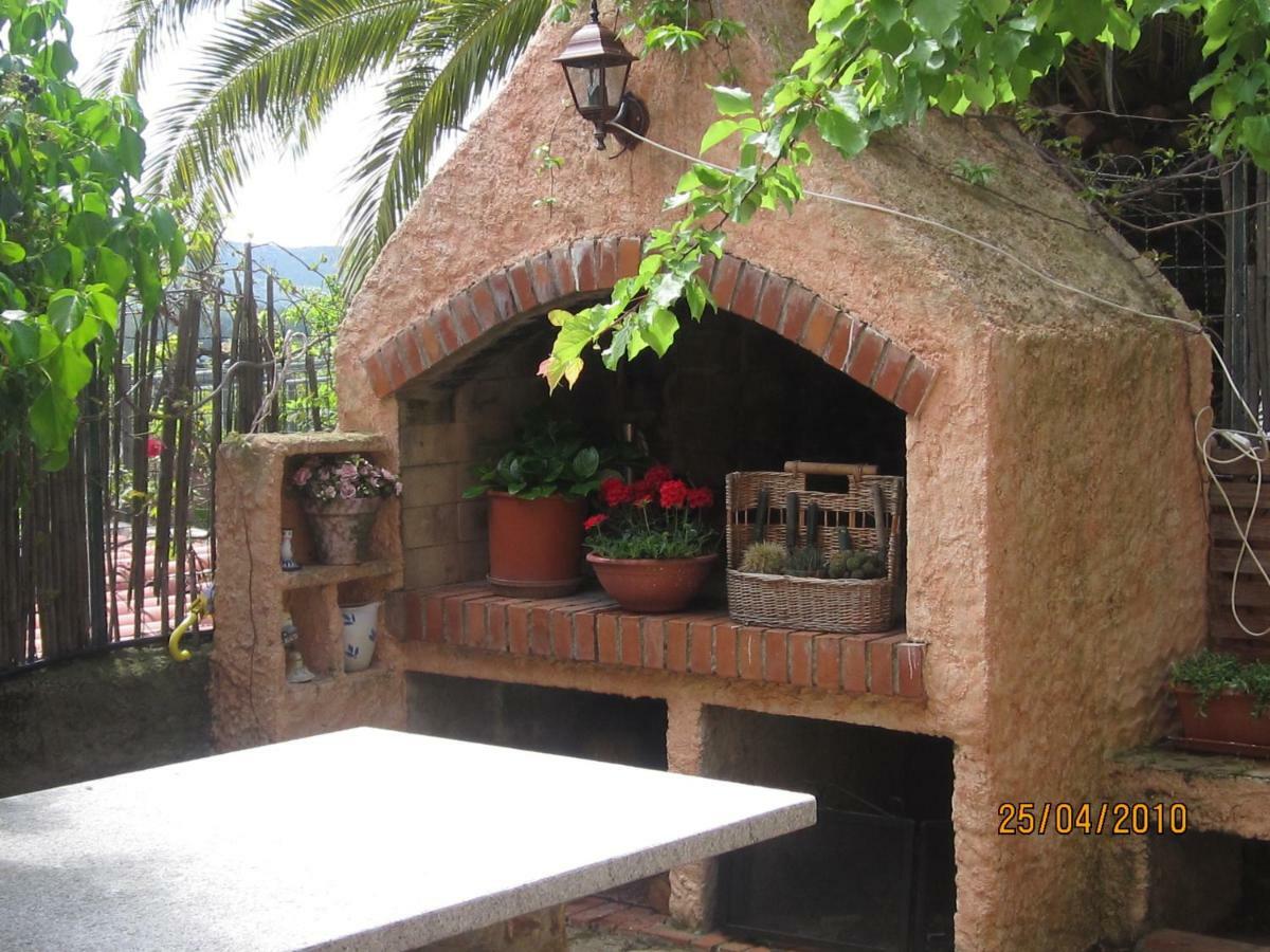 Villa Le Ginestre La Caletta Exterior photo